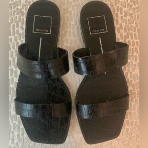 MUST GO TODAY! LOWEST PRICE DOLCE VITA LEATHER EMBOSSED SQUARE TOE SANDALS GUC